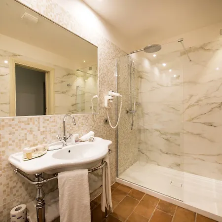 Altarocca Wine Adults Only 3* Orvieto