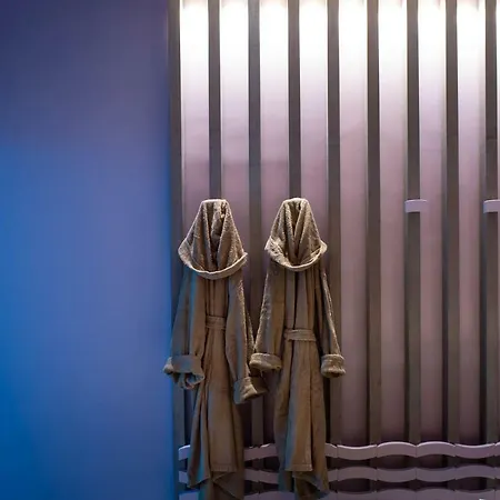 Altarocca Wine Adults Only 3*